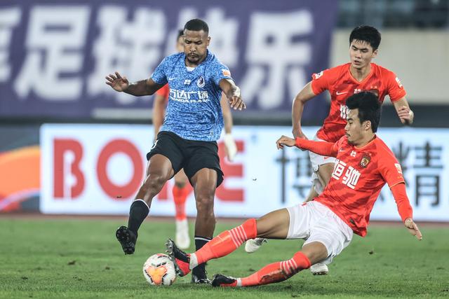 马斯喀特站正赛第3日国乒14胜6负 动漫组合夺冠